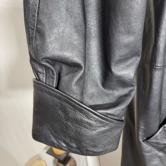 Rare Vintage Avant Garde Korean Made Oversized 100%  Leather Trench Coat Size 4 - Picture 9 of 16